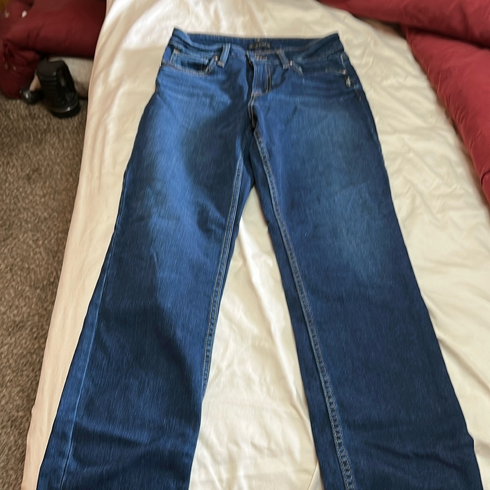 Silver Avery Straight Jeans sz 29